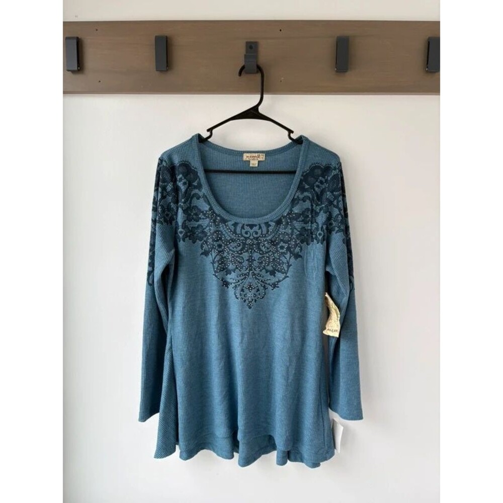 New oneworld graphic printed bedazzled long sleeve - size xl